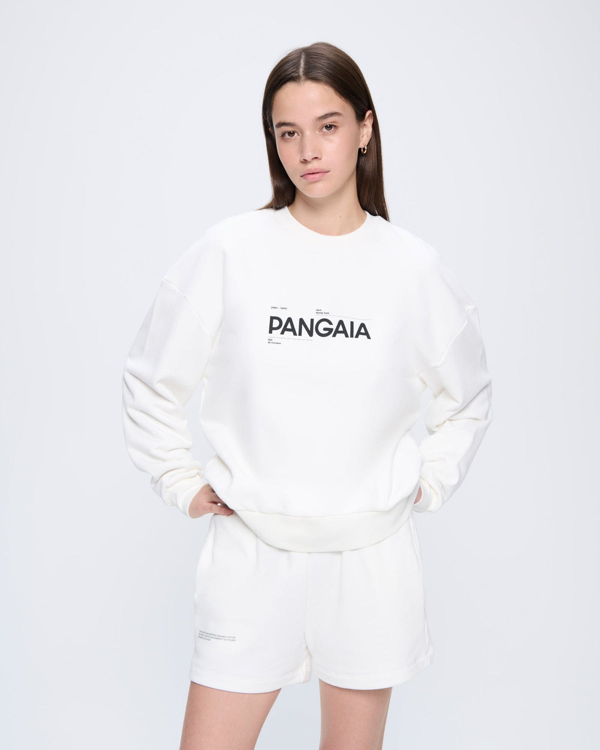 Womens 365 Midweight Shorts—off-white