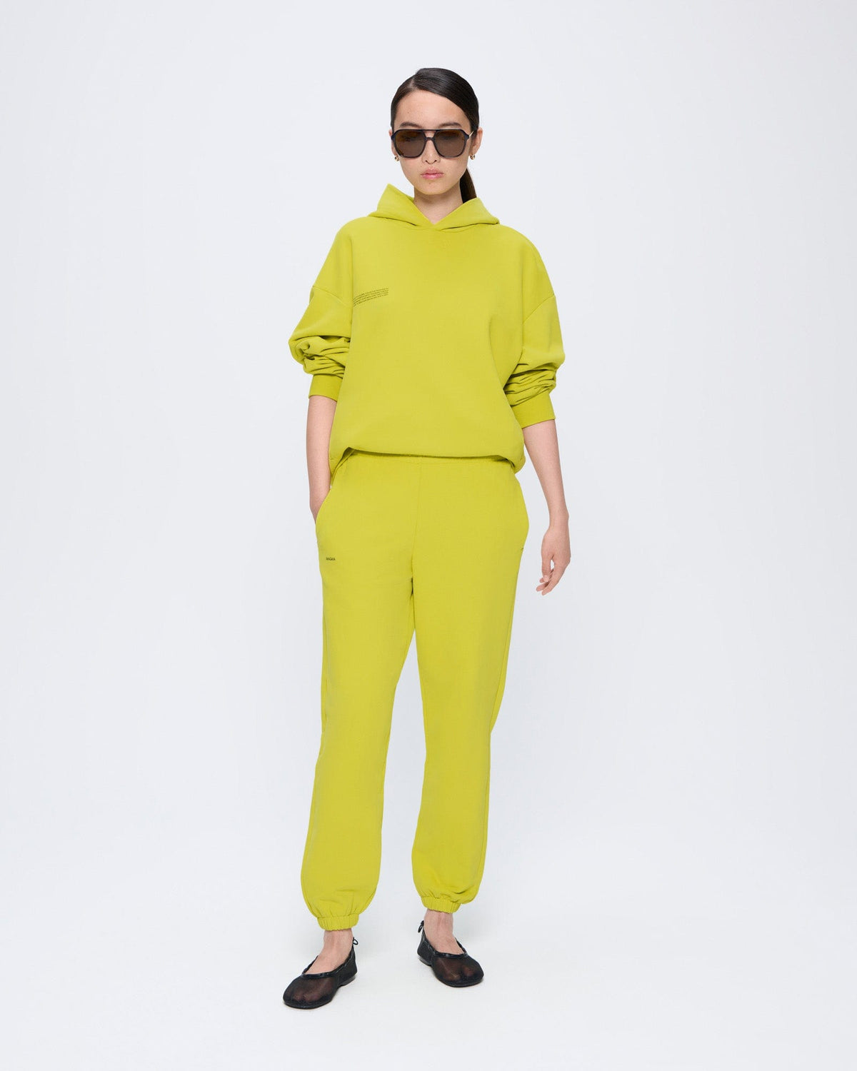 Womens 365 Midweight Track Pants—Auroral Olive