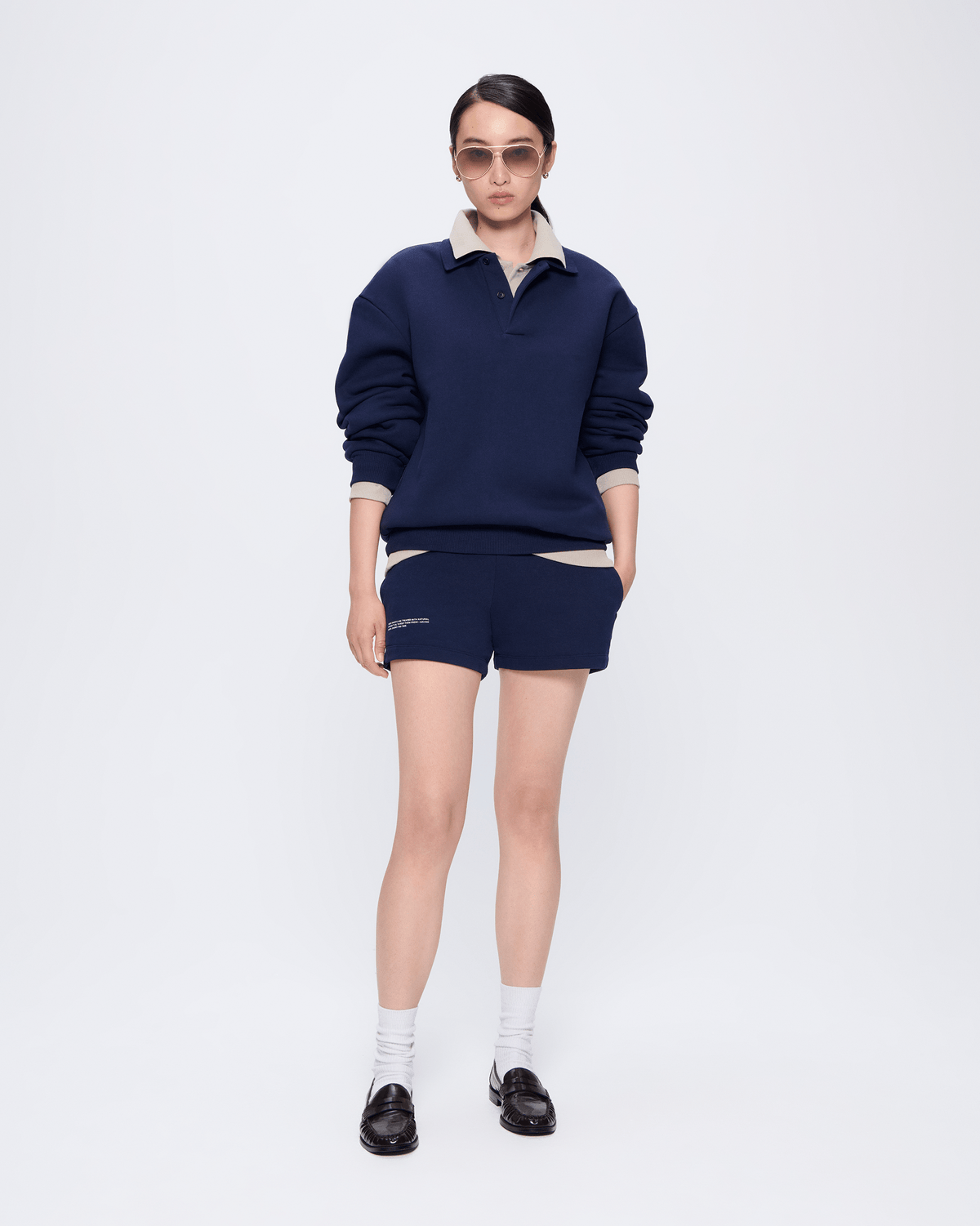Womens 365 Midweight Shorts—navy